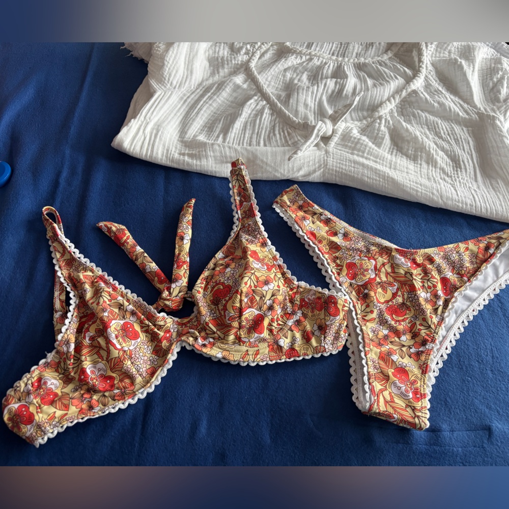 Floral Bikini Set NWOT - Picture 5 of 15
